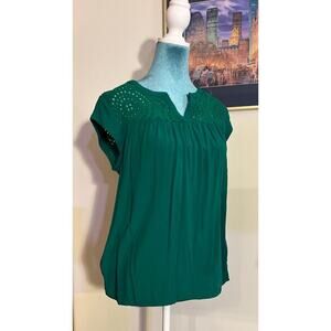 Pale Sky beautiful￼ green sleeveless top size small